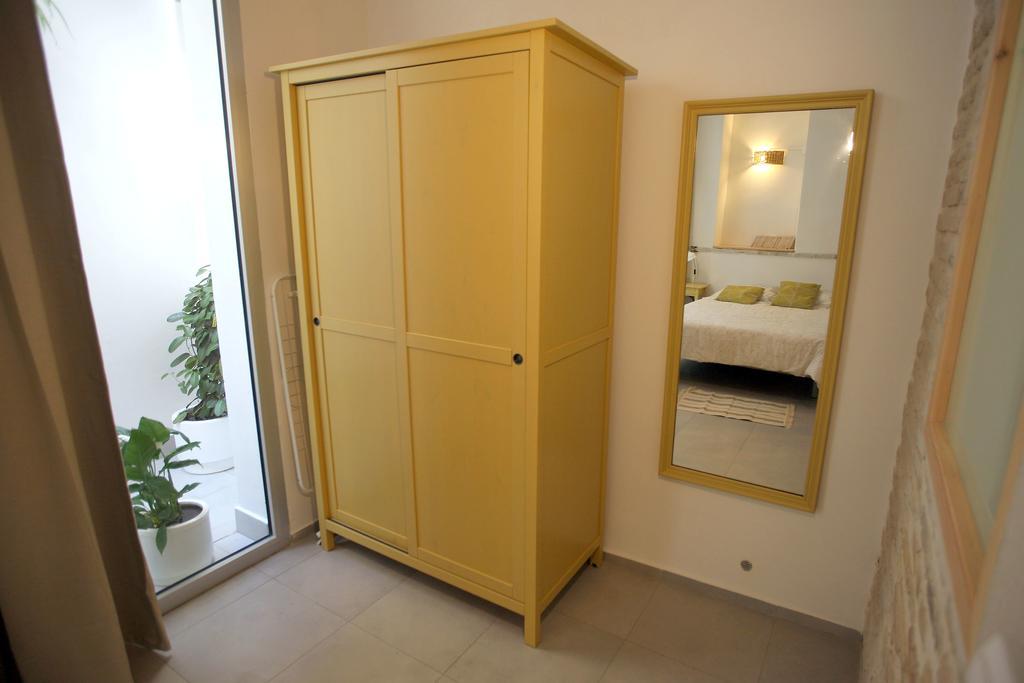 So De Mar Apartment Valencia Bagian luar foto