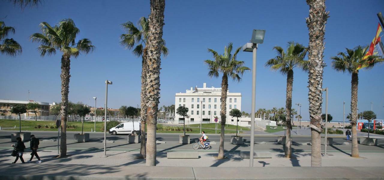 So De Mar Apartment Valencia Bagian luar foto