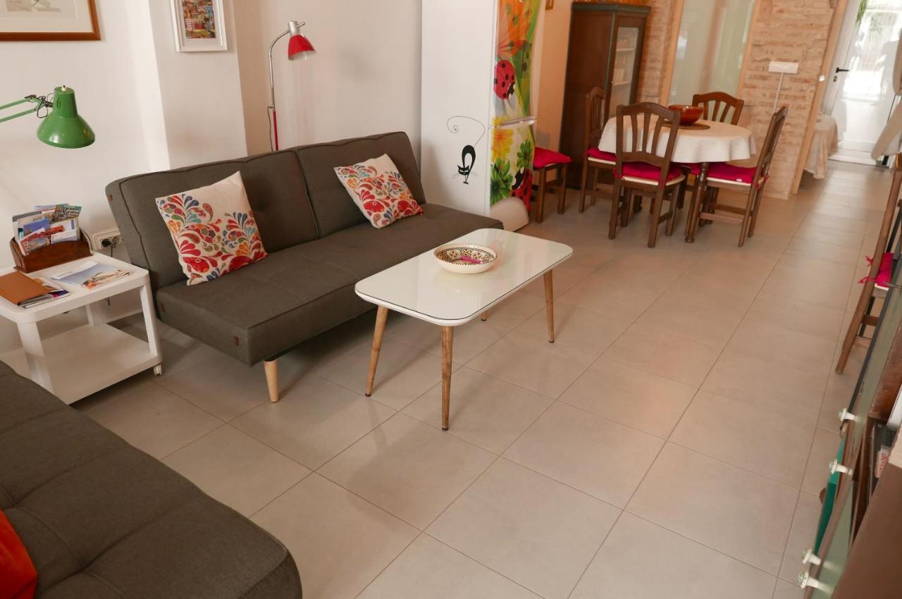 So De Mar Apartment Valencia Bagian luar foto